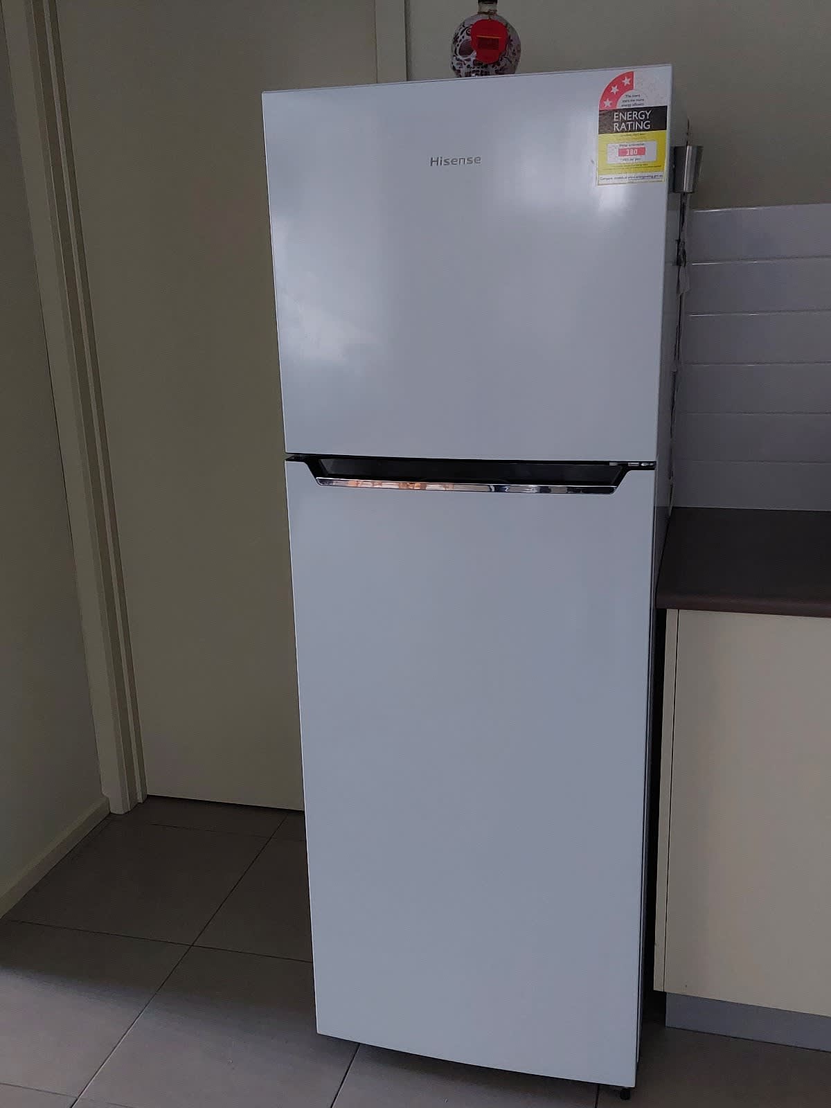 second hand hisense fridge