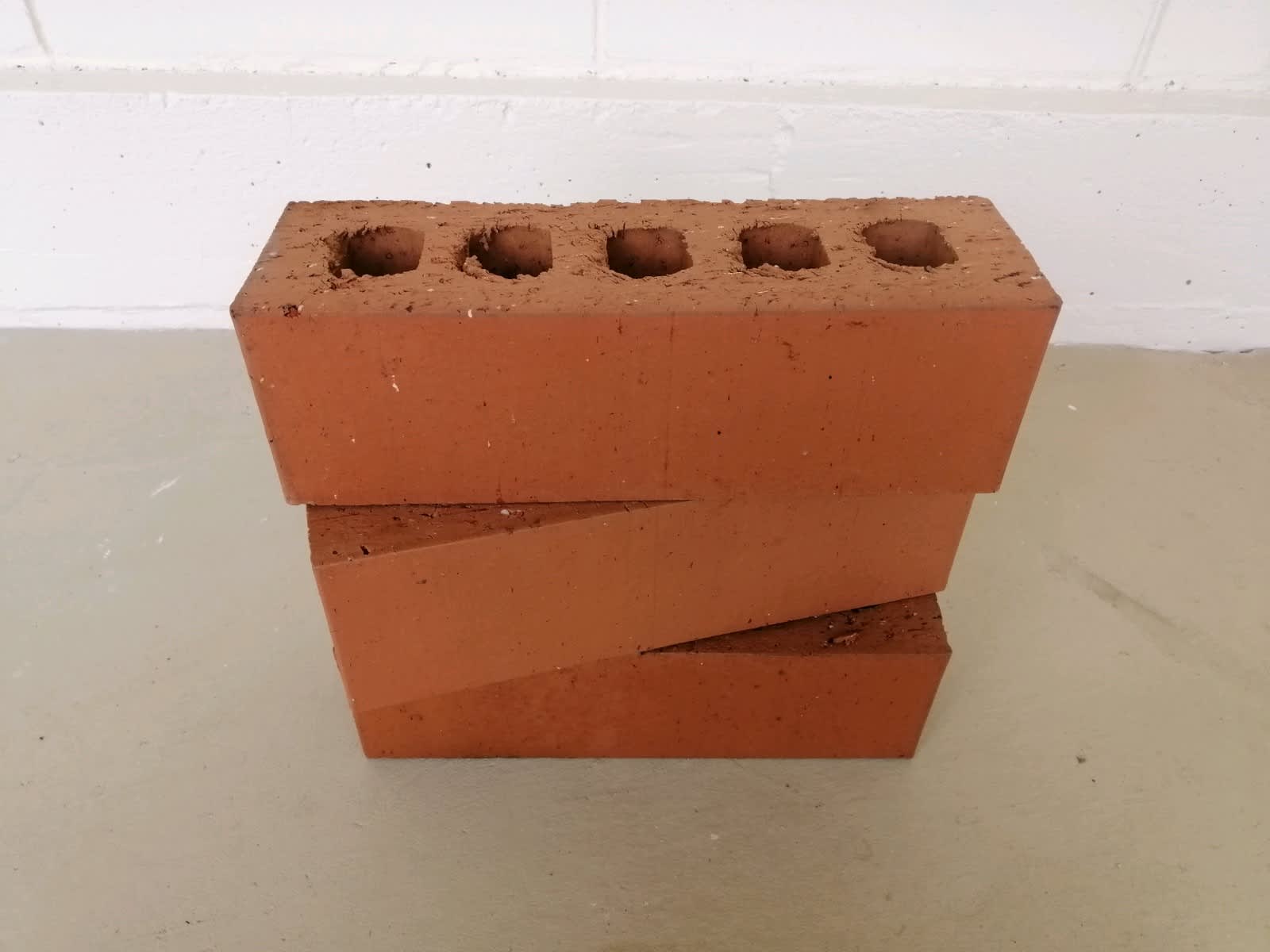 Australian made premium Fire Bricks - Littlehampton Bricks and Pavers