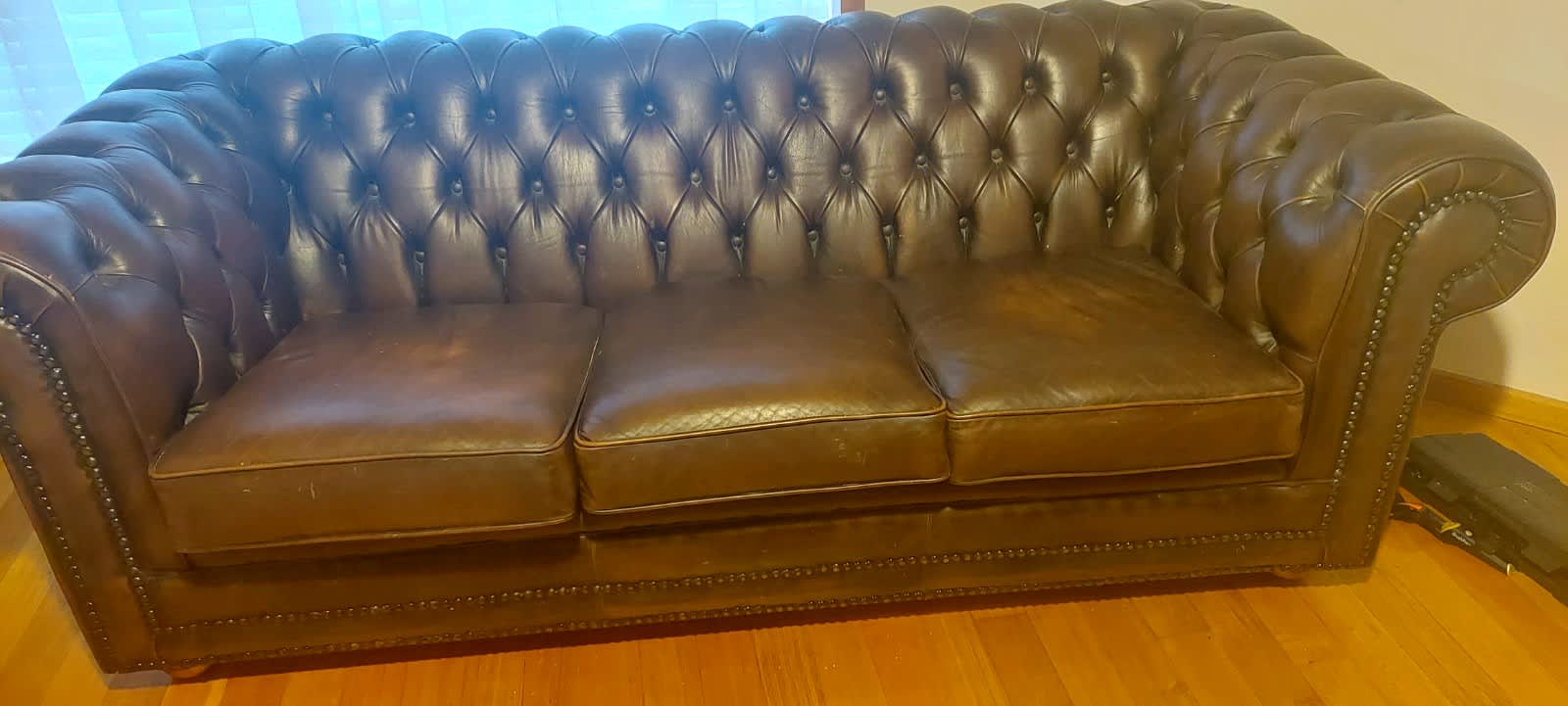 Tan Leather Sofa Gumtree Melbourne Baci Living Room