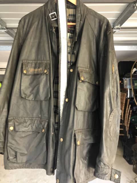 barbour wax jacket musty smell