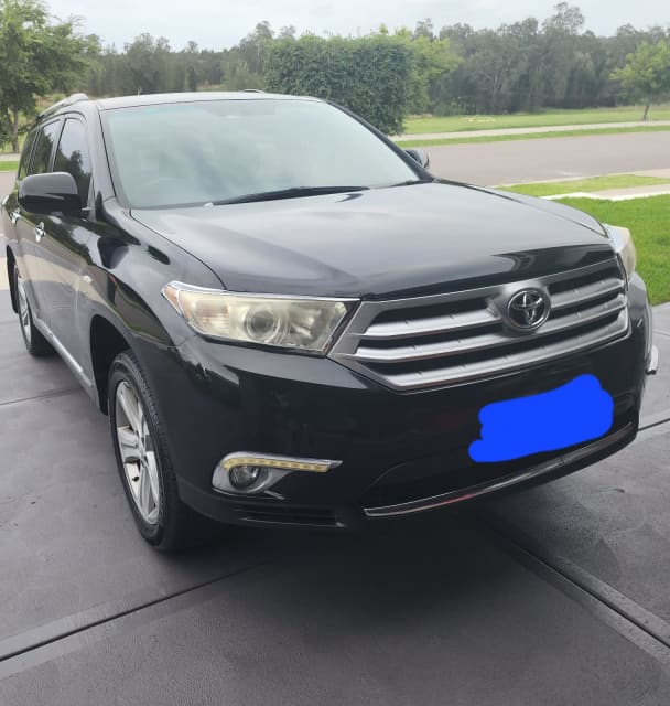 2011 TOYOTA KLUGER KXS (FWD) 5 SP AUTOMATIC 4D WAGON, 7 seats GSU40R