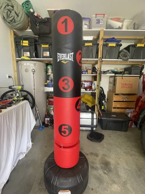 target boxing stand