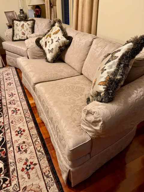 Premium Moran sofa set 2.5 + 1 + 1 - Sofas in Blackburn VIC | Gumtree ...