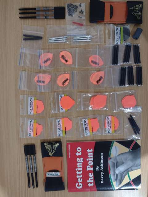 Darts Kit for new player, Other Books, Music & Games