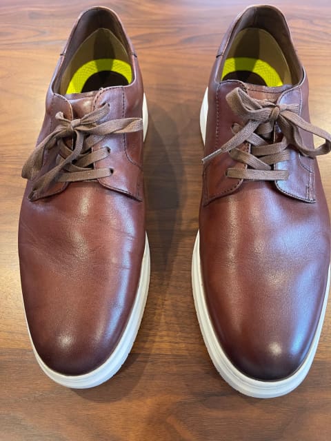 florsheim premier plain toe sneaker