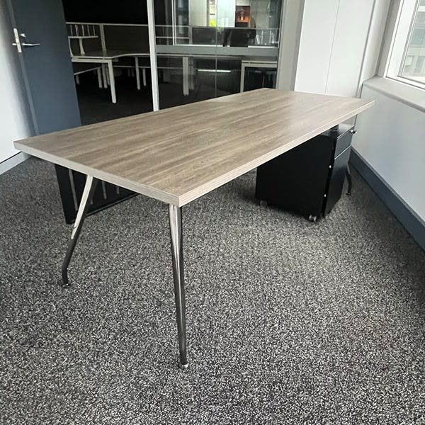 Our price 200 RRP 600 Office Single Desk Desks Gumtree Australia