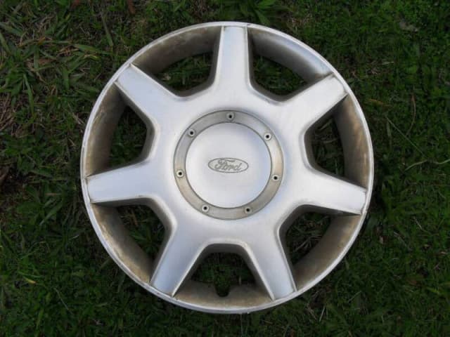 Ford BA Wheel Trim (16 inch) XT MK 1 | Wheels, Tyres & Rims | Gumtree ...