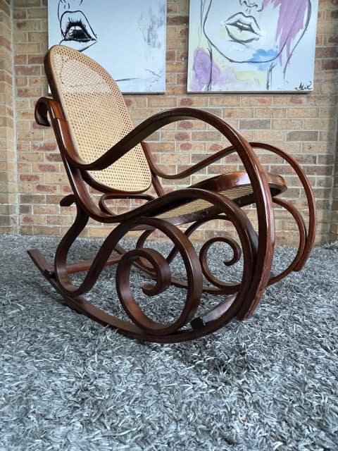 Thonet rocking chair value hot sale