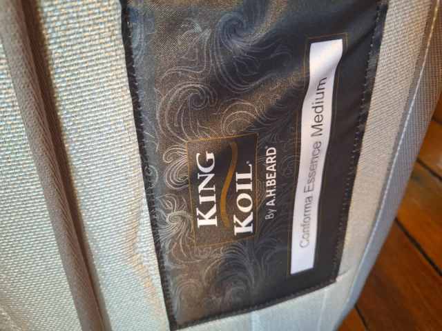 King koil conforma essence deals medium mattress