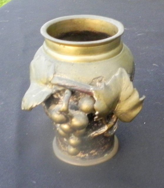 Vintage Oriental Brass Vase Grapes Leaves Design Collectables