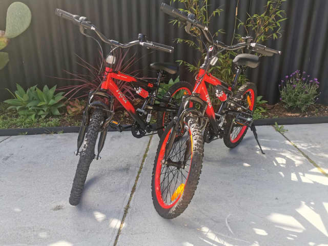 trax dual suspension bike