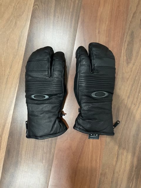 Oakley - Trigger Mitt Gore-Tex Gloves - Black/Small | Snow Sports |  Gumtree Australia Inner Sydney - Sydney City | 1306313488