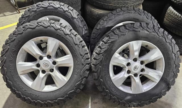 4x 17 Prado GXL 150 Series 2010 - 2013 Model Wheels & BFG KO2 Tyres