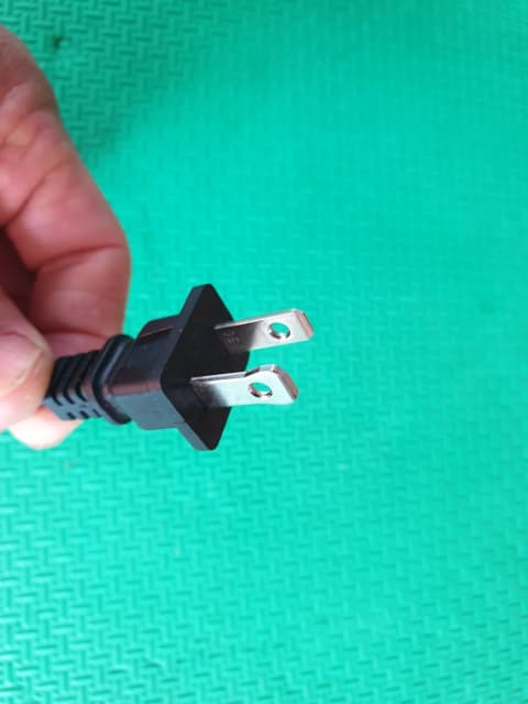 New 2m Usa Power Cable 2 Pin Plug To Iec C7 Socket Components Gumtree Australia Brisbane 6553