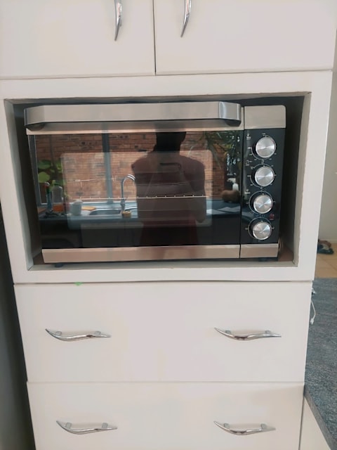 oven 550mm wide