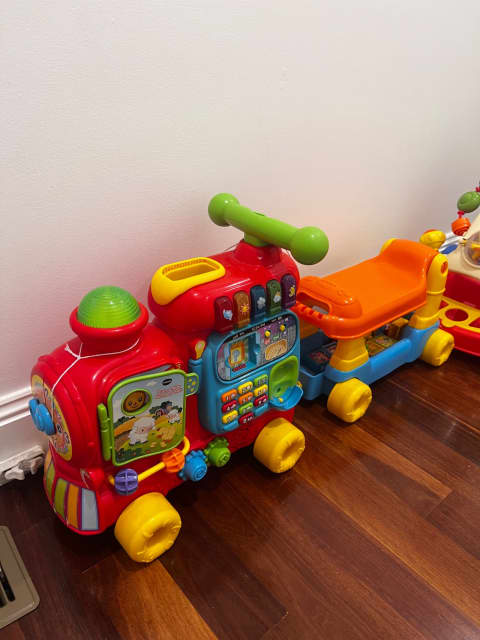 Vtech push and ride alphabet train hot sale big w