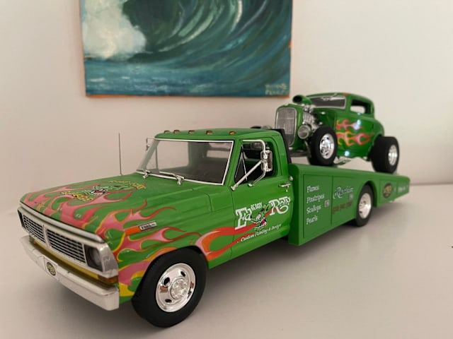 Ed Roth 1/18 diecast twin set - Collectables in Ballina NSW | Gumtree ...
