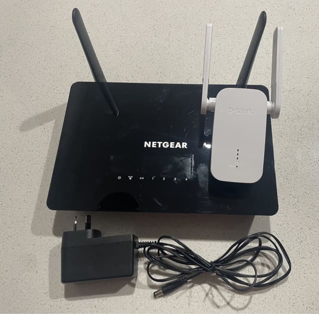 Wifi router with extender Modems & Routers Gumtree Australia