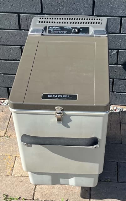 engel 21l fridge