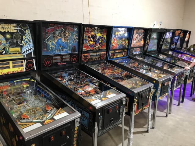 Pinball machines wanted any condition Sydney central Coast Newcastle ...