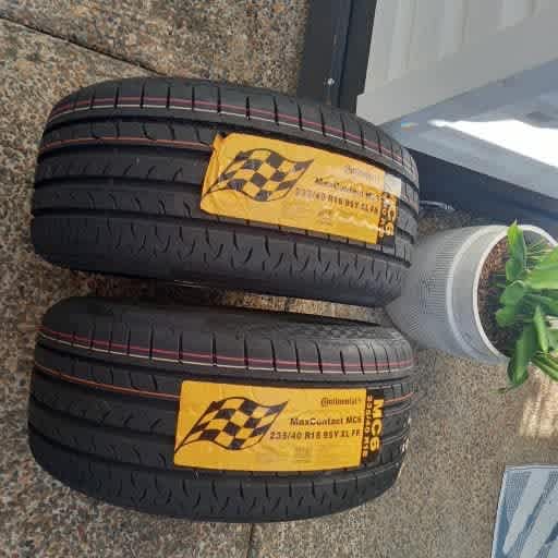 BRAND NEW 2 TYRES. 235 40 18 .CONTINENTAL MC6. Wheels, Tyres & Rims