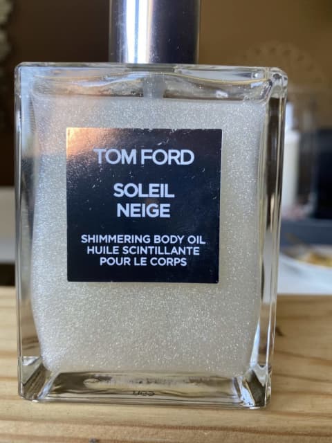 Tom Ford Soleil Neige Shimmering Body Oil. 100ml | Accessories | Gumtree  Australia Hume Area - Mickleham | 1307500811