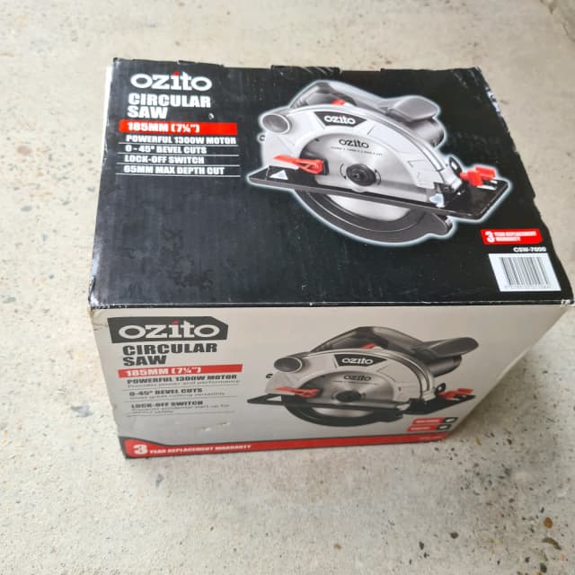 Ozito 185mm 1300w corded best sale circular saw