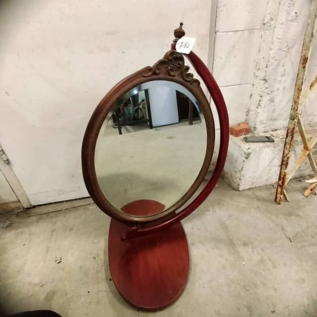 Stunning vintage bevelled edge hand engraved dressing table mirror