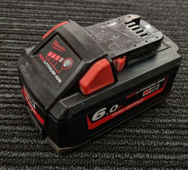 Milwaukee M18HB6 18V 6.0Ah Liion Cordless Lithium High Output Battery
