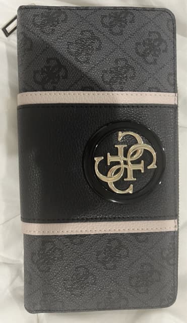 Guess Organiser wallet Bags Gumtree Australia Penrith Area