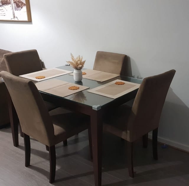 ash dining set