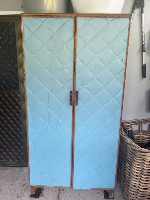 Free vintage wardrobe - Wardrobes in Seaforth NSW | Gumtree Australia
