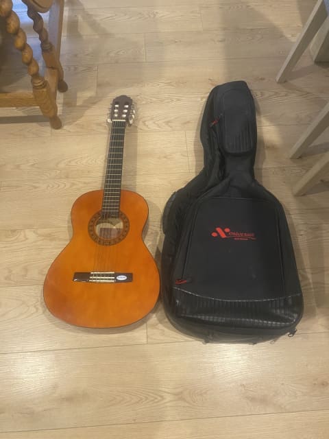 valencia tc13 acoustic guitar