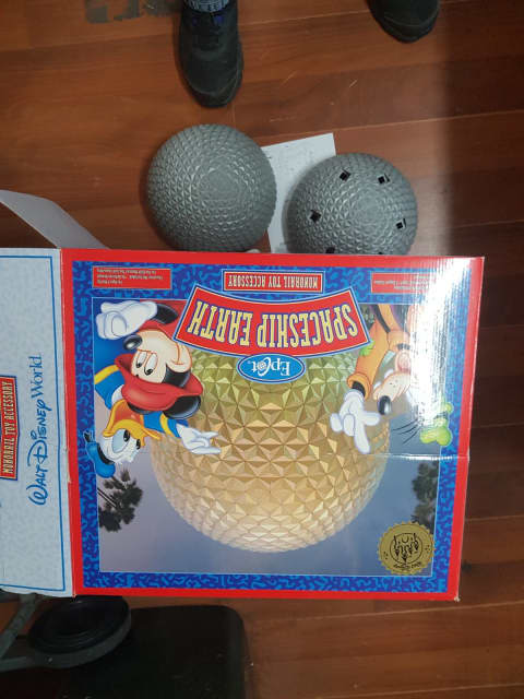 Disney World Monorail Model Set Spaceship Earth Epcot Vintage Toy |  Collectables | Gumtree Australia Hornsby Area - Hornsby | 1303219620