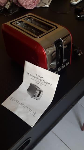 Delonghi Icona Capitals Tokyo 2 Slice Toaster In Red CTOC2003R