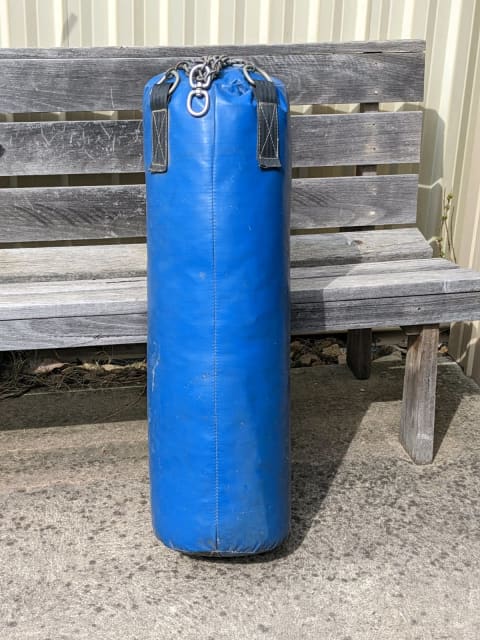 35kg punch bag