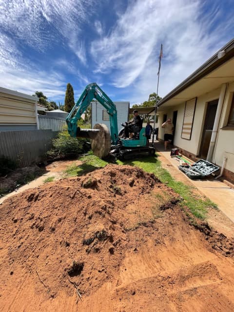 Retaining walls and fencing | Fencing & Gates | Gumtree Australia ...