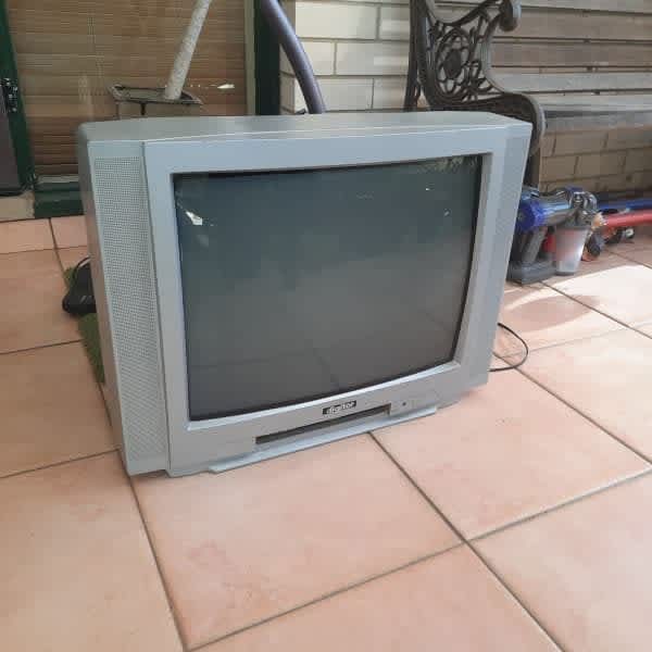 Vintage Stereo Colour CRT TV with av and RF inputs | TVs | Gumtree ...