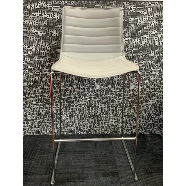 Our Price 160 RRP 700! Arper Catifa 46 Full Back Sled Bar Stool