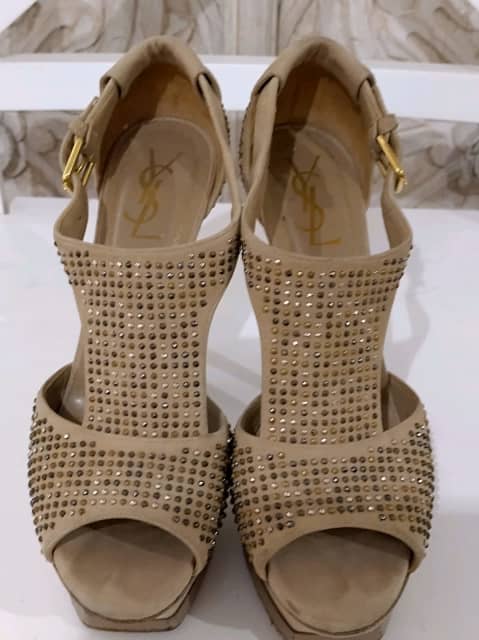 Yves Saint Laurent Shoes Australia, YSL Heels & Sandals
