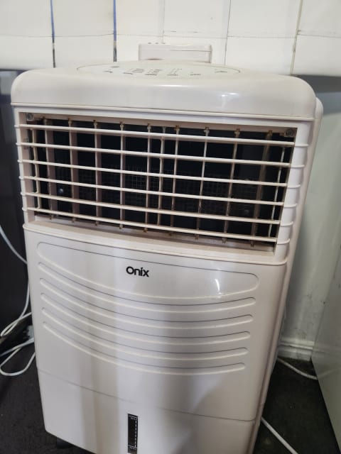 onix evaporative cooler