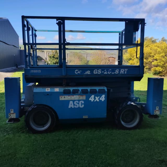 Genie Scissor Lift All Terrain 4x4 Construction Equipment Gumtree