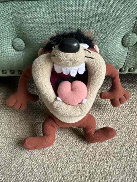 LOONEY TUNES VINTAGE 1995 Taz Tazzie Tasmanian Devil Plush/soft Toy