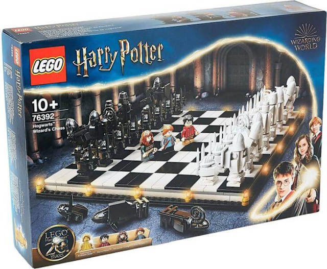 LEGO 76392 Harry Potter Hogwarts Wizards Chess Set & Board Game Set
