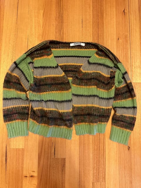 PERVERZE JAPAN Gradient Stripe Wide Cardigan / Green