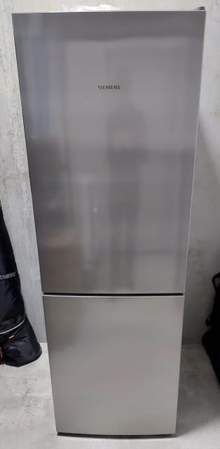 siemens kg33vvi31g fridge freezer