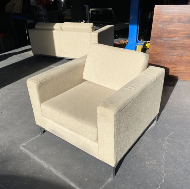 Office Furniture Single Seater Sofas Gumtree Australia Queanbeyan