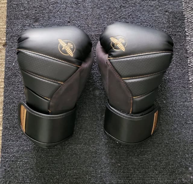 Black/gold Hayabusa T3 Kanpeki Boxing Gloves Boxing & Martial Arts