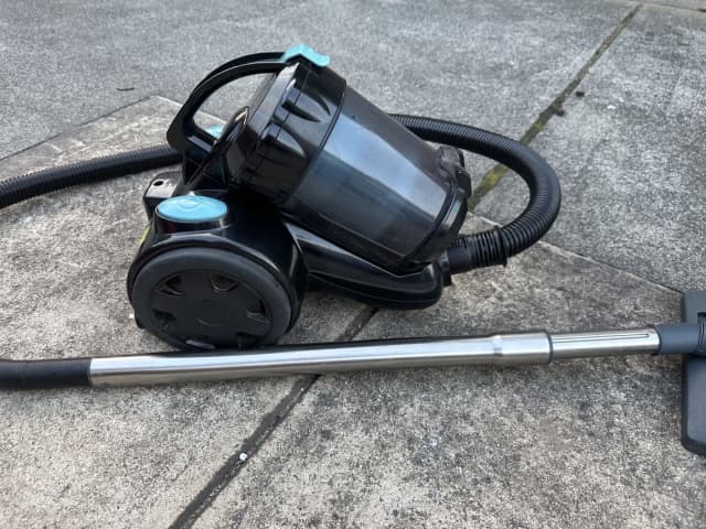 anko vacuum cleaner 2000w