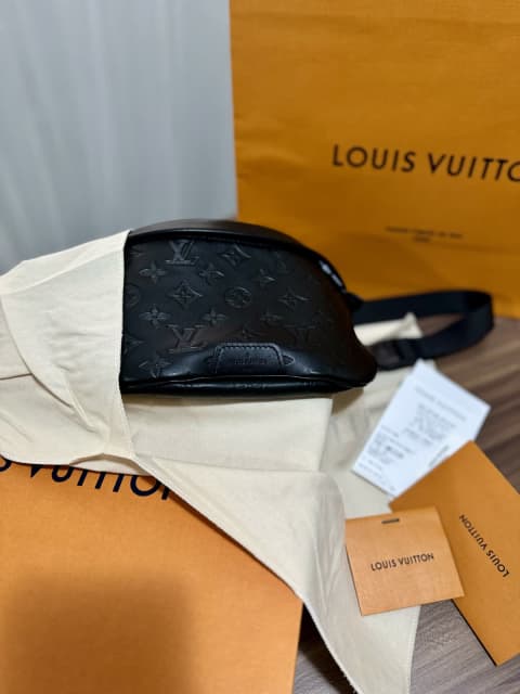 Louis Vuitton Discovery Bumbag PM Blue